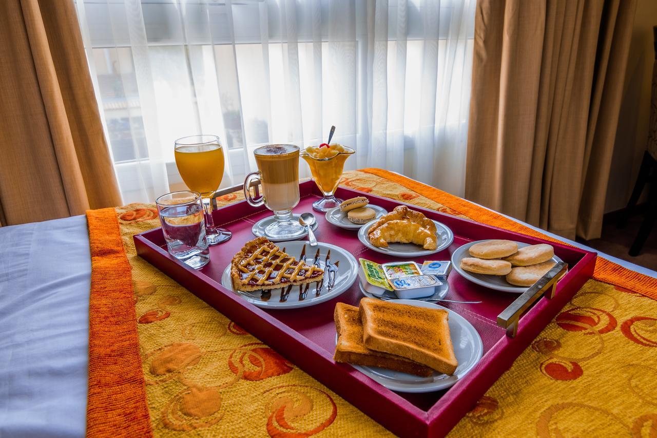 Hotel Urbano Ла банда Екстериор снимка
