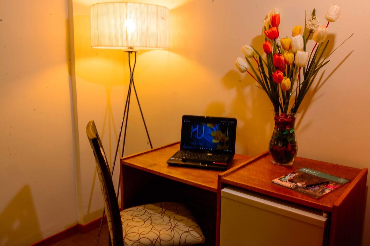 Hotel Urbano Ла банда Екстериор снимка